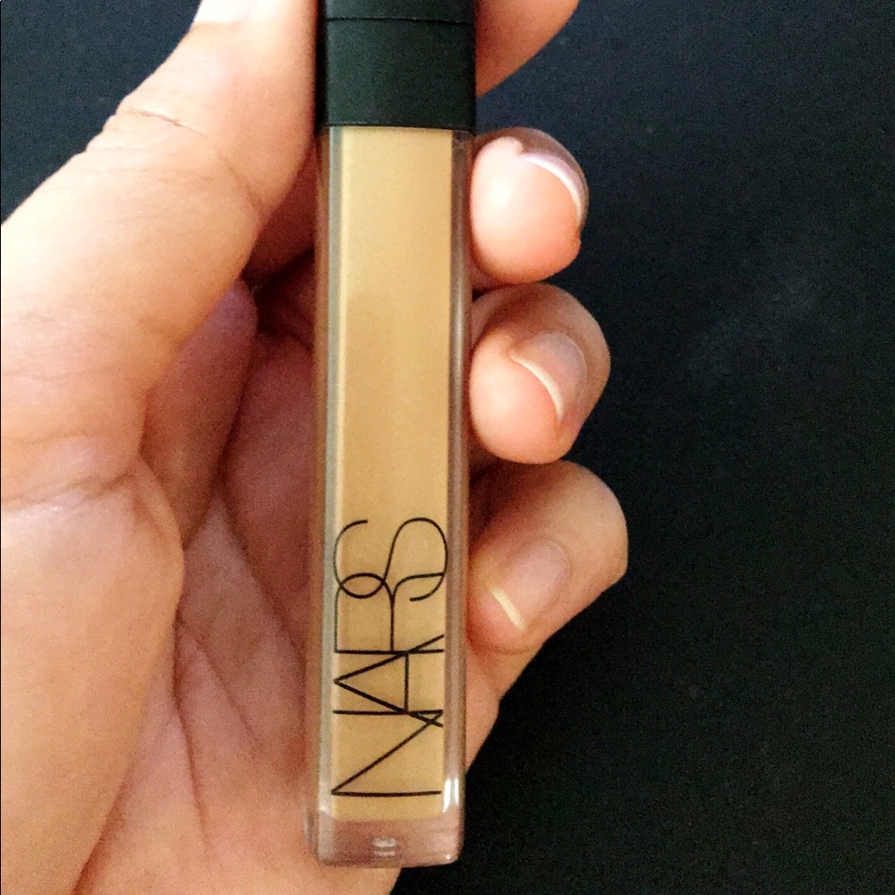 NARS radiant creamy concealer